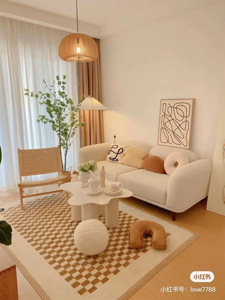Fast Furniture