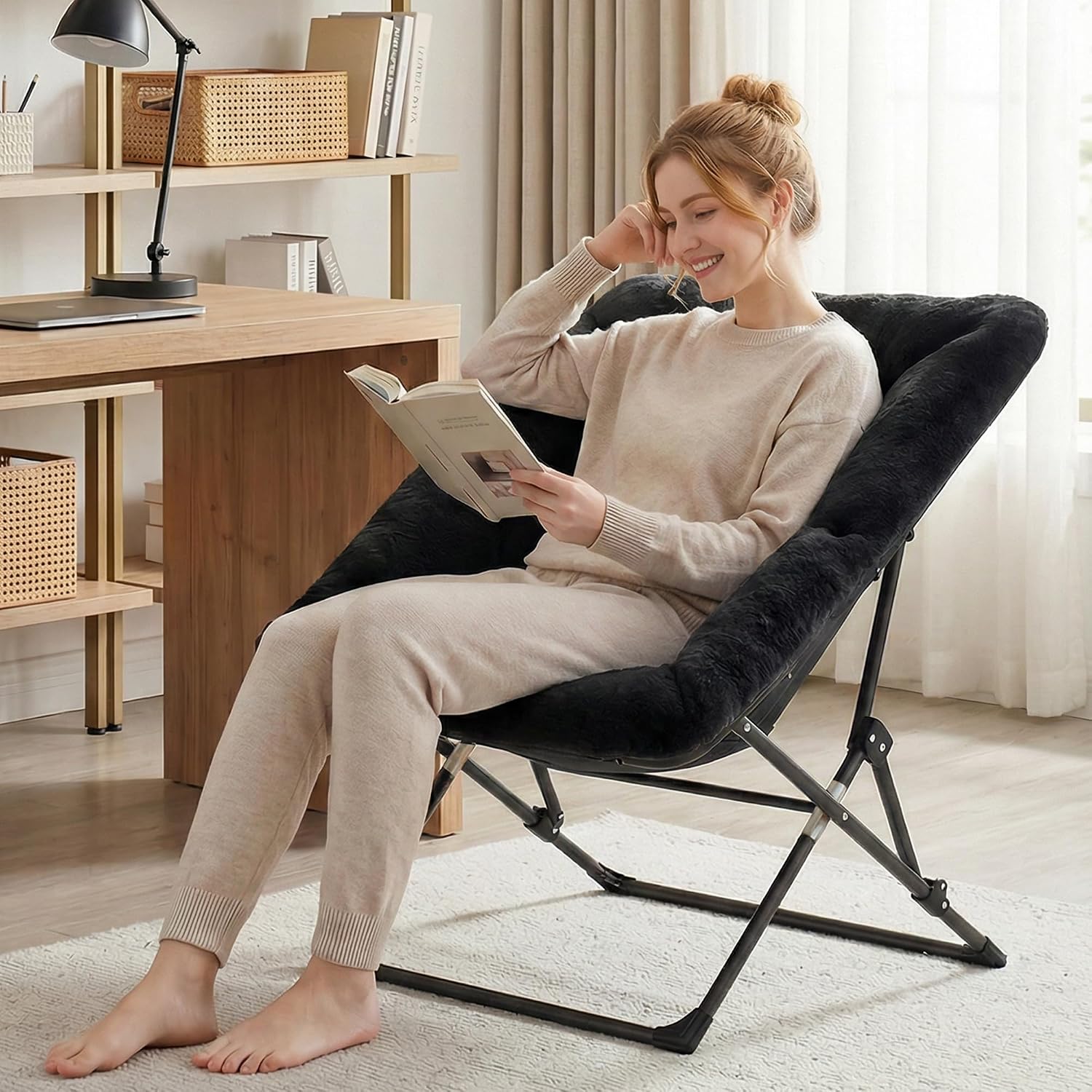 Saucer chair for adults with padded round seat
